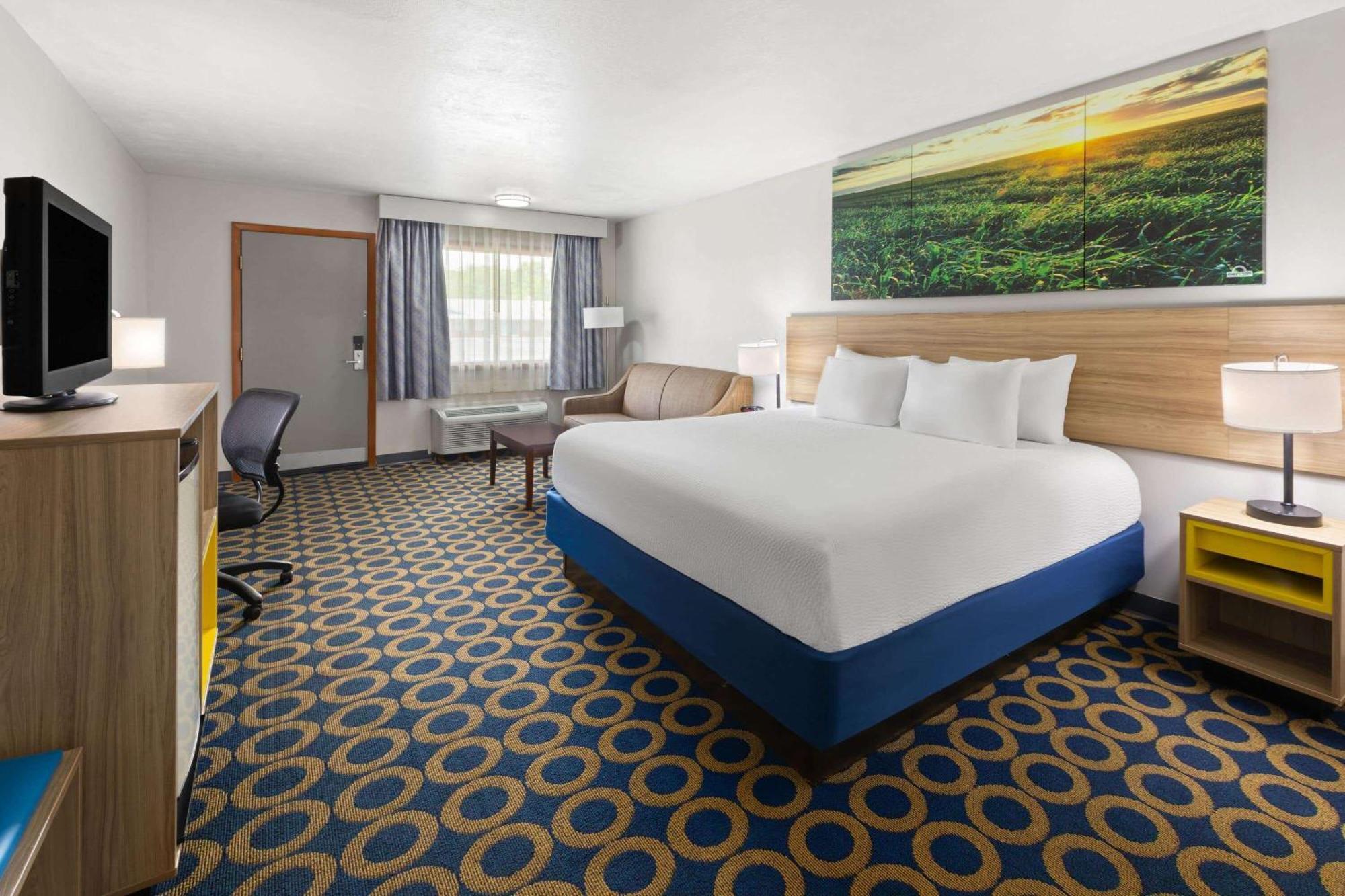 Days Inn By Wyndham Wauseon Exterior photo