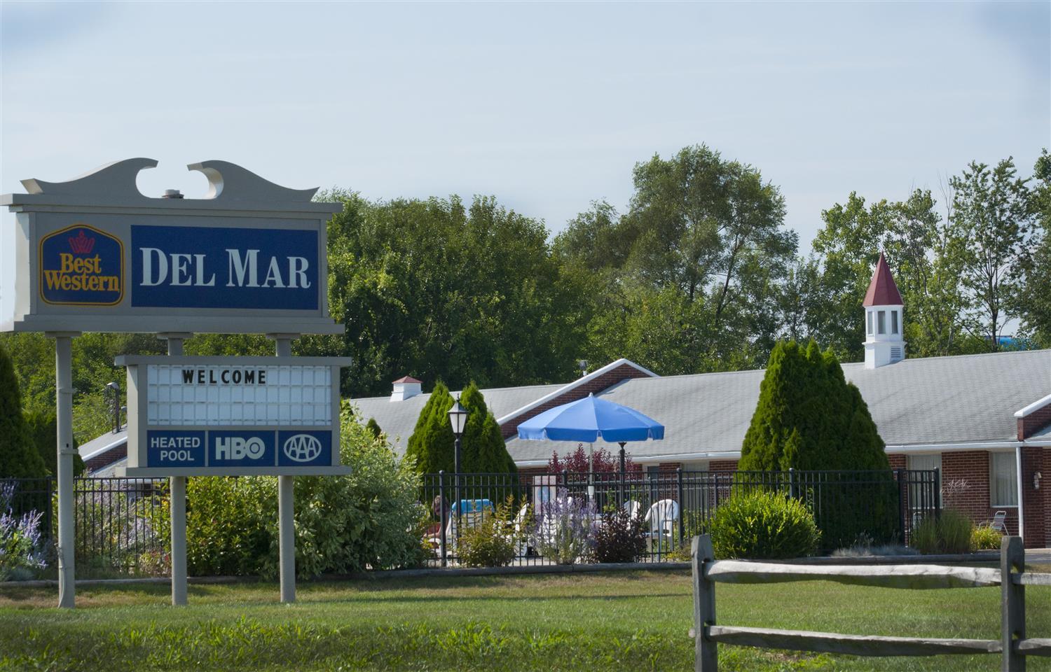 Days Inn By Wyndham Wauseon Exterior photo